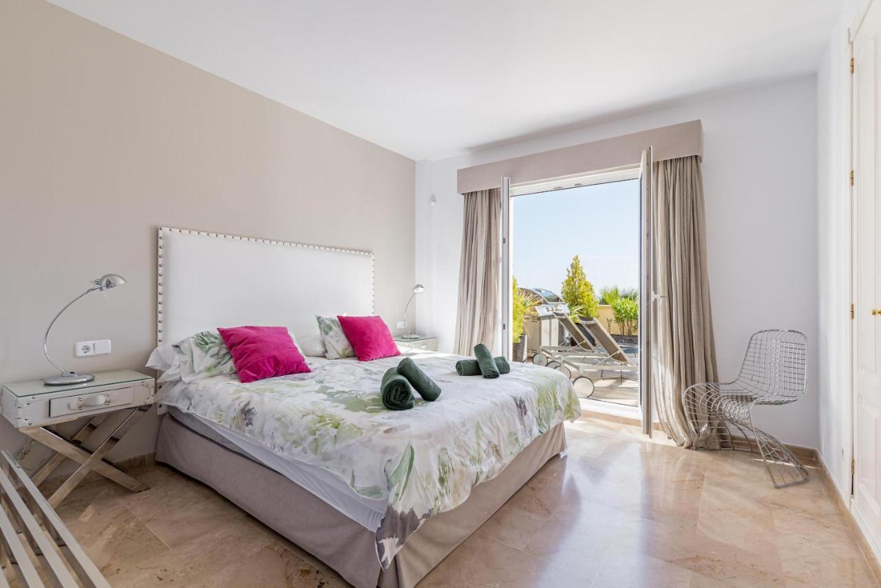 Penthouse For Rent Puerto Marbella
